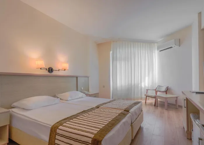Sural Garden Rezort 3*
