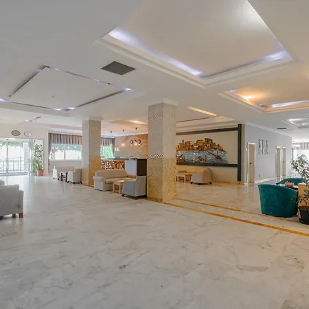 Sural Garden Üdülőközpont 3*