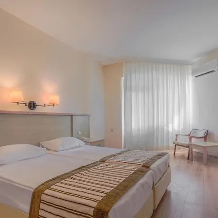 Sural Garden Ośrodek wypoczynkowy 3*