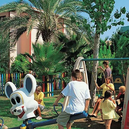 Resort Sural Garden Side