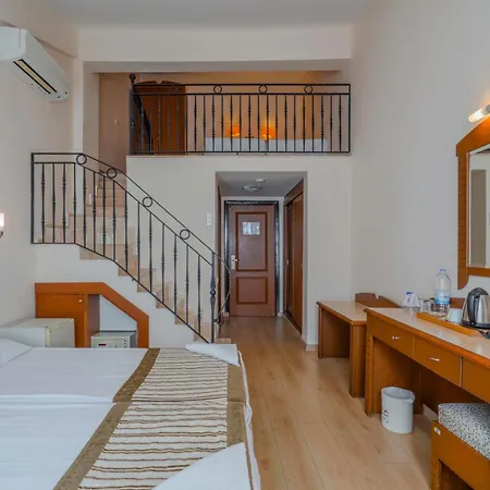 Sural Garden 3* סייד