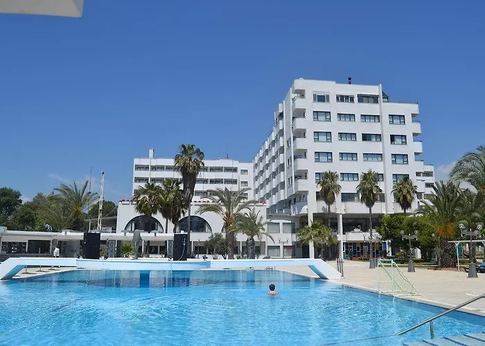 Sural Garden Side