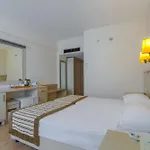Sural Garden Resort Side