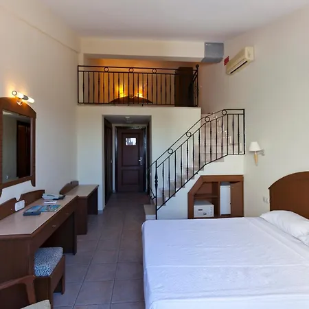 Sural Garden 3* Side