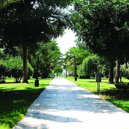 Sural Garden 3*